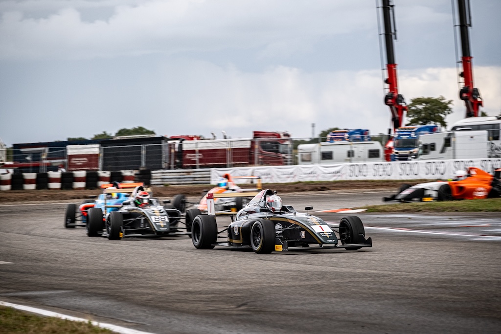 I weekenden skal der høstes på Jyllandsringen. 
(Foto: STEP Motorsport)